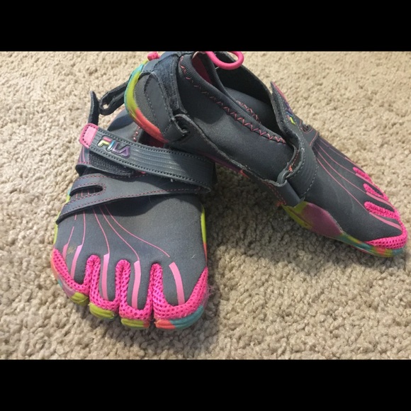 fila skele toes youth